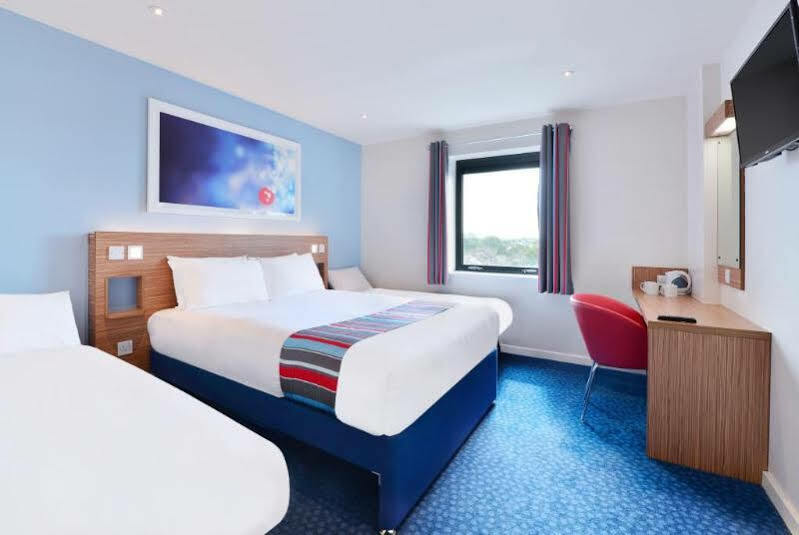 Travelodge Liverpool Stonedale Park Eksteriør bilde